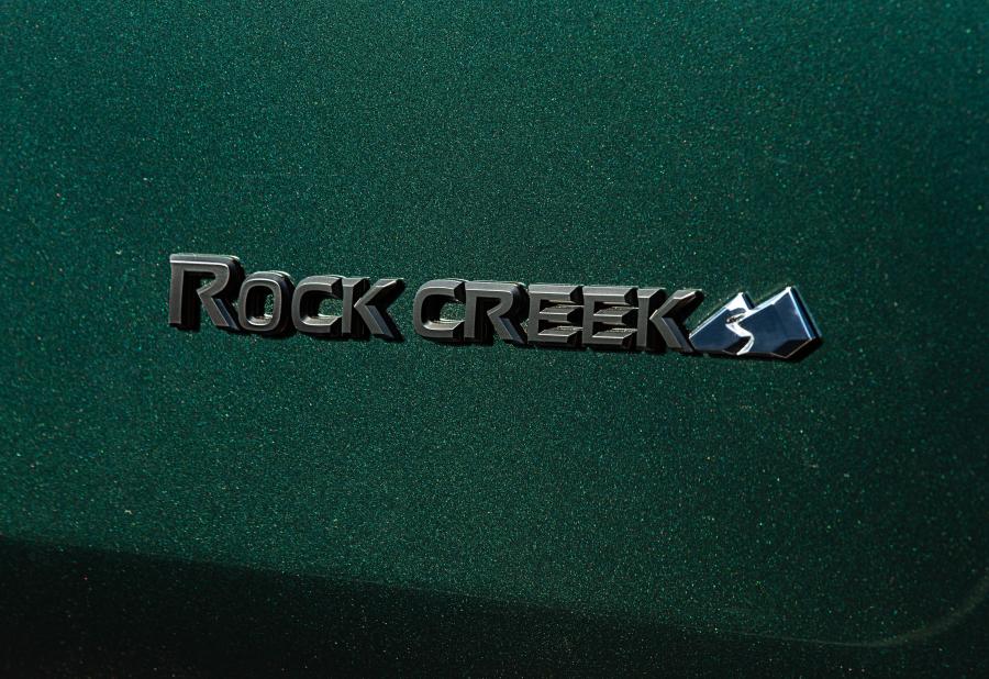 Логотип Nissan Pathfinder Rock Creek (R52) 2019 года  (NA) (фото 19 из 40)